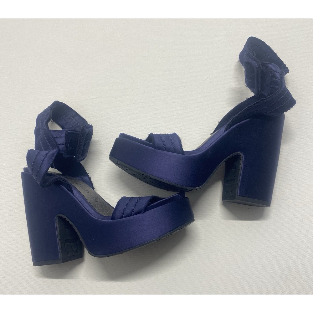 Pedro Garcia Thora Satin Heel Sandal Platform. Size 36.5. (6)